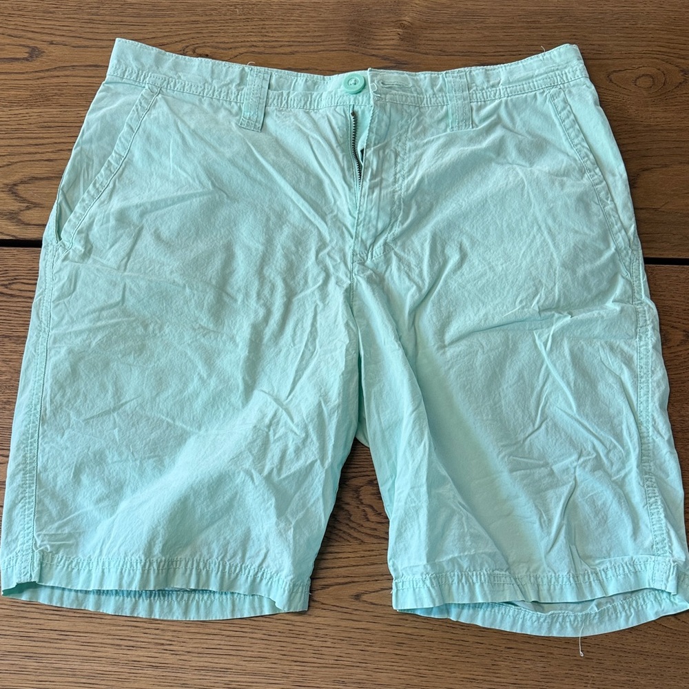 Columbia Light Blue Men's Flat Front Shorts